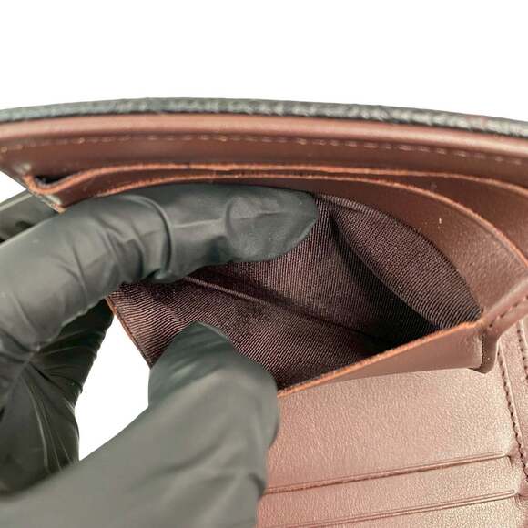 CHANEL Authentic Black Caviar Leather Logo Wallet - Picture 9 of 10